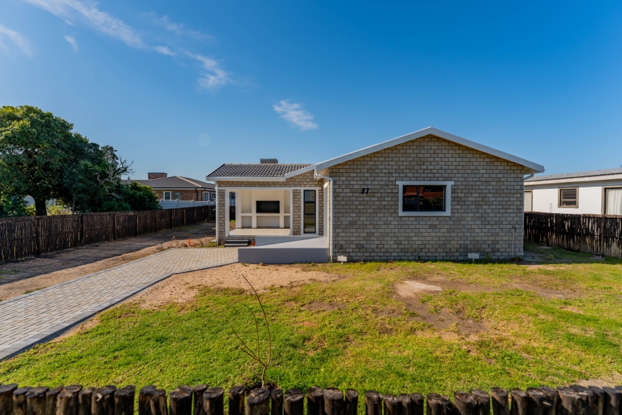 3 Bedroom Property for Sale in Aston Bay Eastern Cape